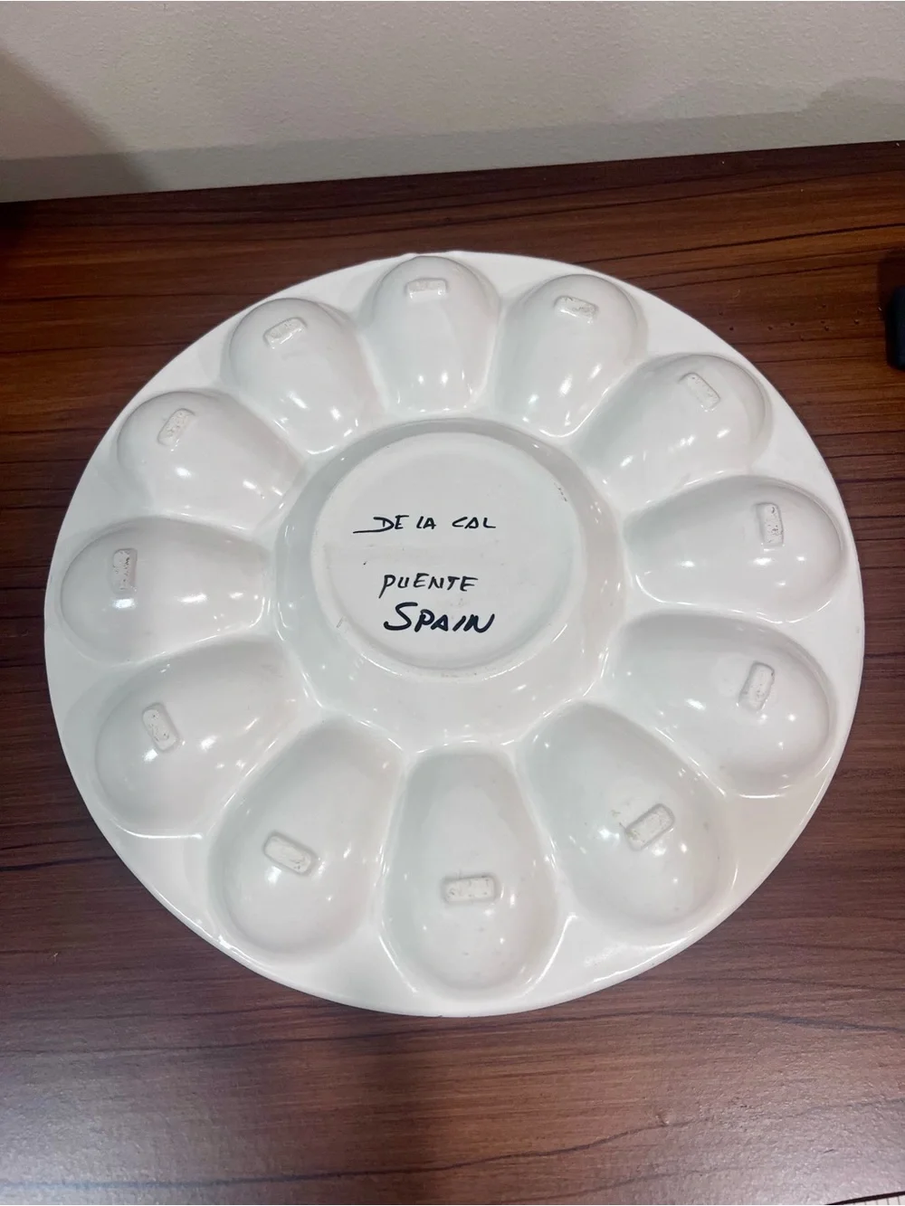 De La Cal Puente Spain Hand-Painted Ceramic Deviled Egg Platter | 12 eggs
